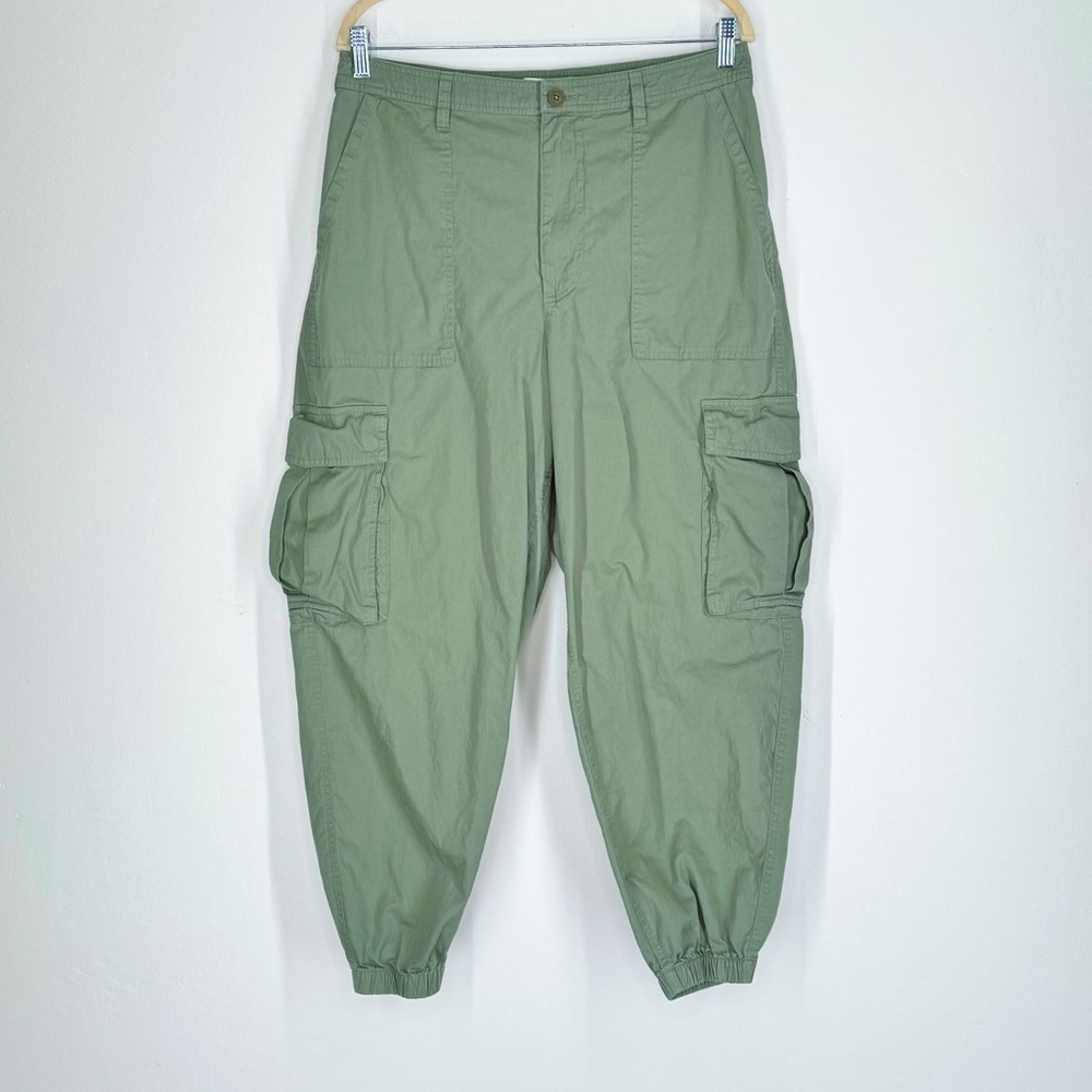 Abercrombie & Fitch Green Cargo Joggers Women’s Size Large